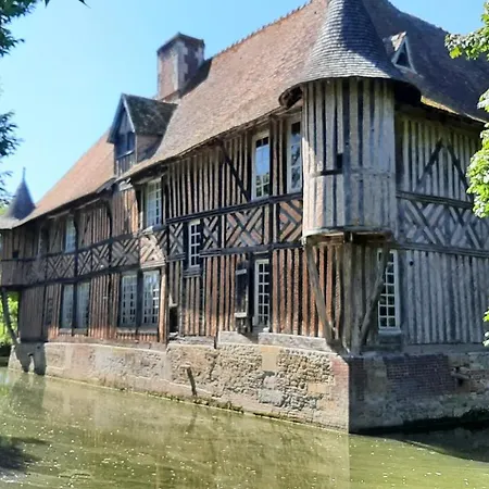 Le Parc Aux Oiseaux Dom wakacyjny